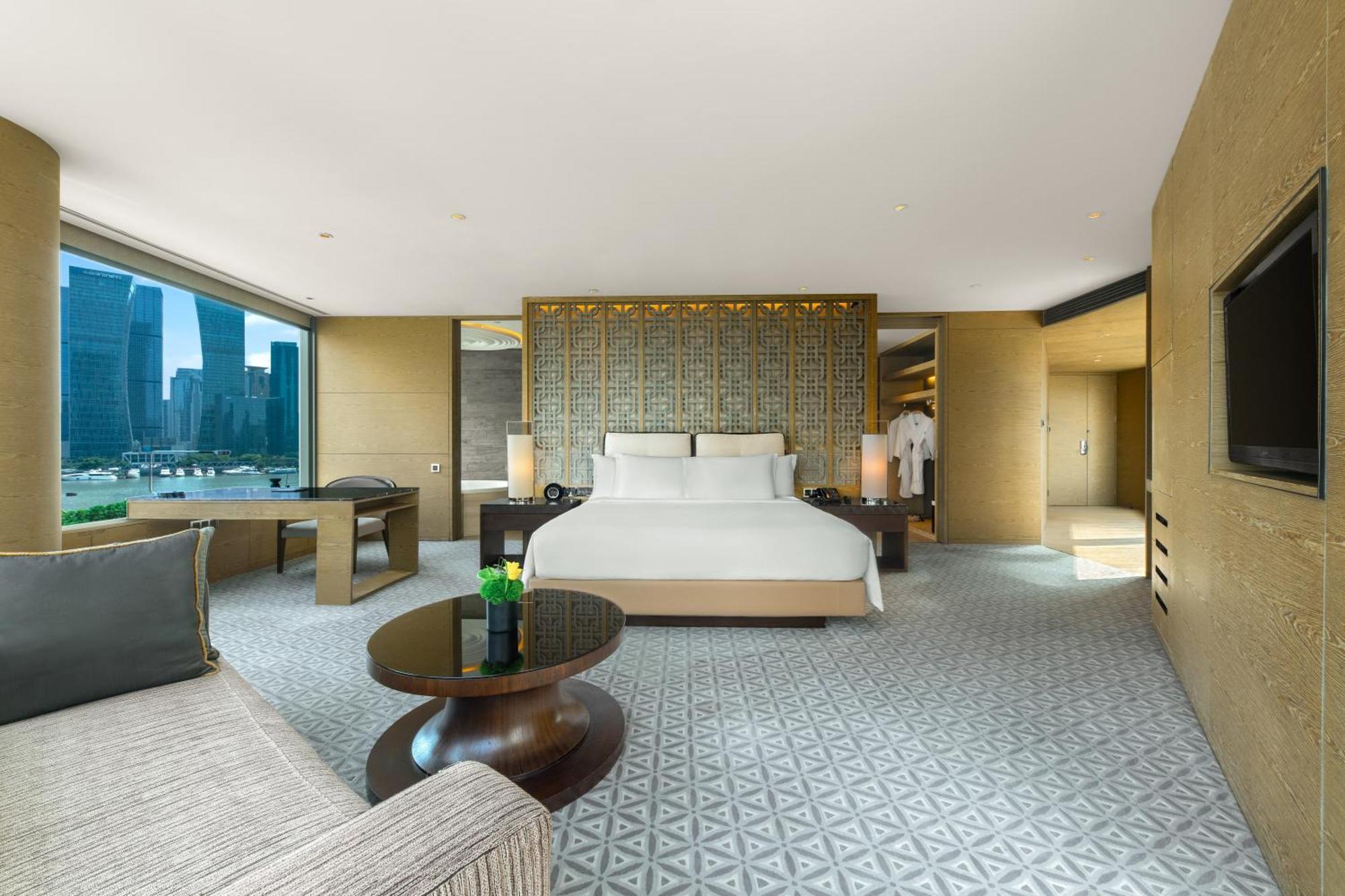 Banyan Tree Shanghai On The Bund Exterior photo