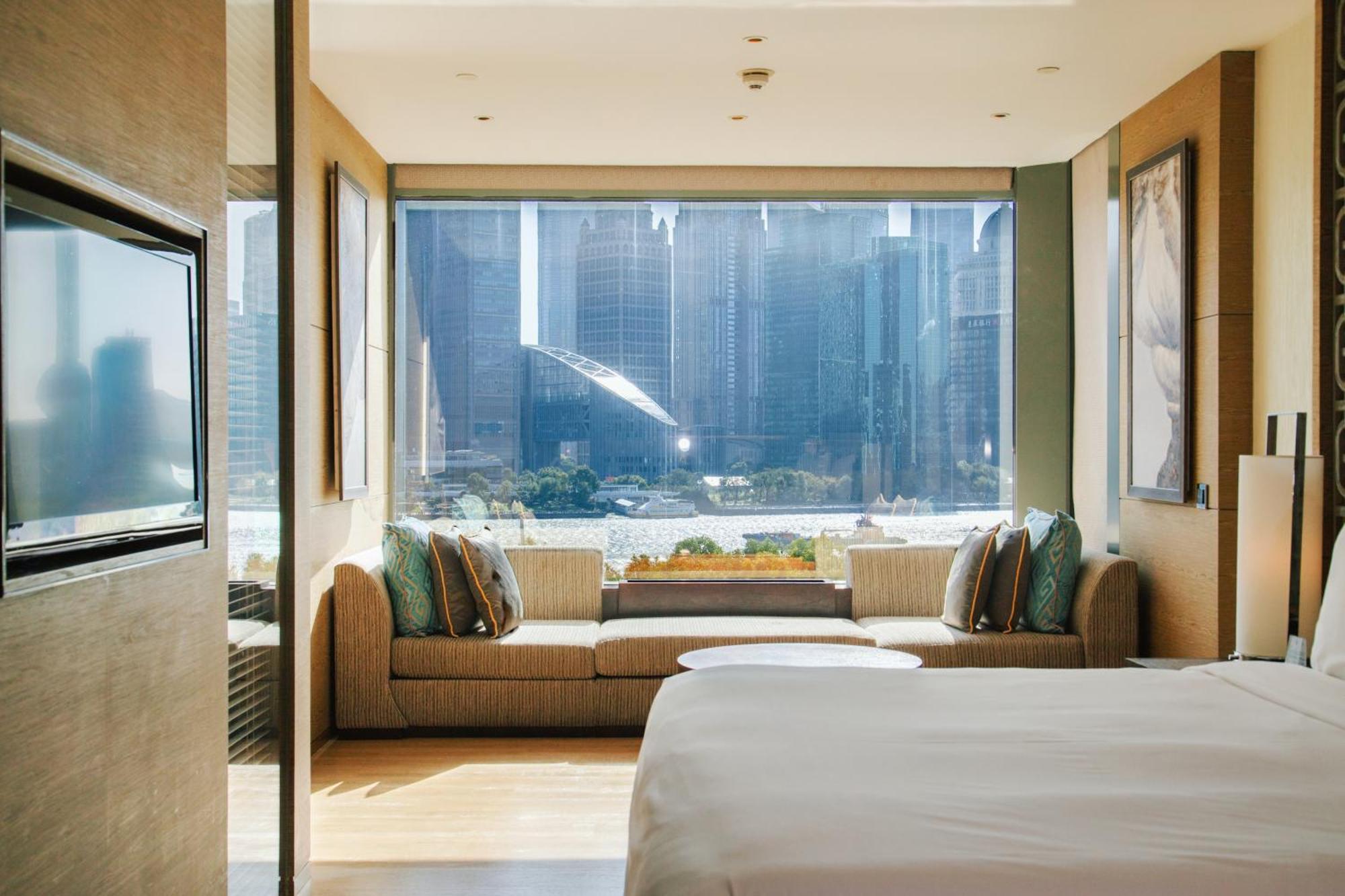 Banyan Tree Shanghai On The Bund Exterior photo